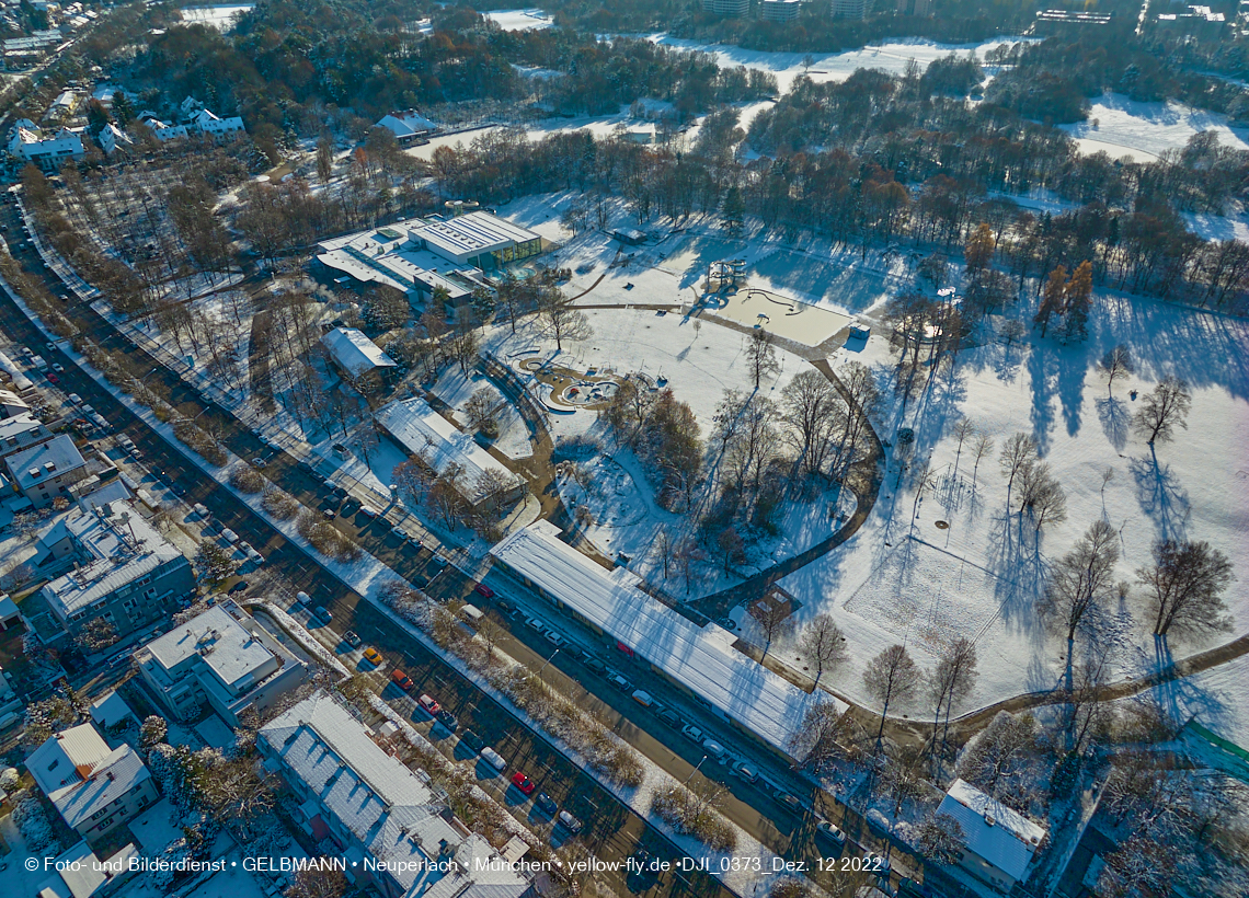 12.12.2022 -  Ostparksee mit Umgebung in Neuperlach